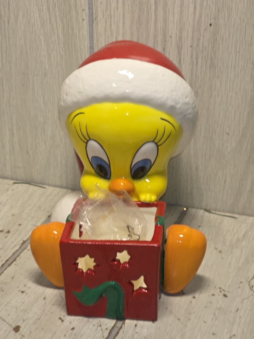 Vtg Warner Brothers Tweety Bird Christmas Present Tea Light Candle Holder Votive